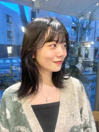 ミディアム zest kalonのヘアスタイル