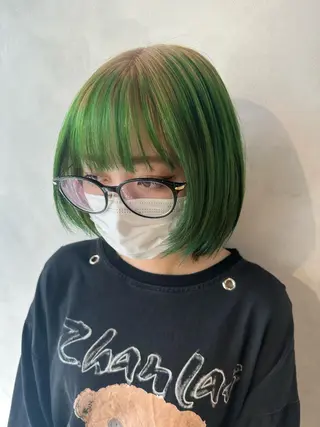 ショート カラー デザインカラー/パー マ🦖外岡咲希🦖のヘアスタイル