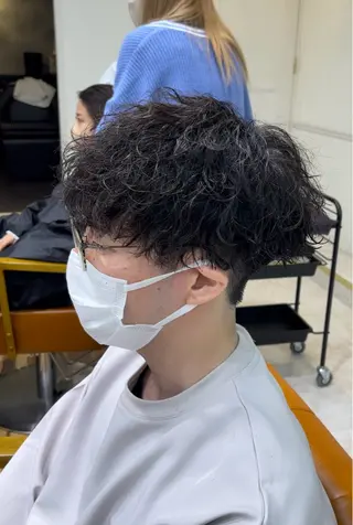 パーマ メンズ 波巻きスパイラル 近藤剛 浦和のヘアスタイル