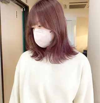カラー mizuki/ピンク ベージュ.レイヤーのヘアスタイル
