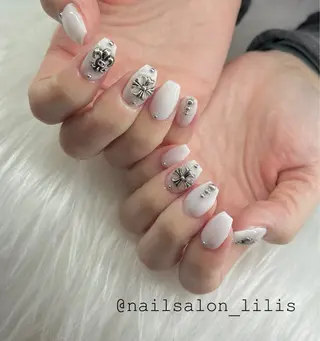 ネイル nailsalon Lilisのネイルデザイン