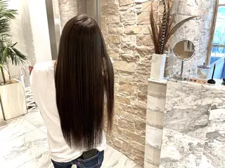 ロング カラー 髪質改善カラー、美髪 トリートメント専門のヘアスタイル
