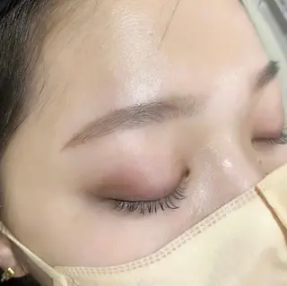 アイブロウ suuu beautyのネイルデザイン