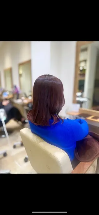 ミディアム カラー ブリーチなしカラー RURI🩵のヘアスタイル
