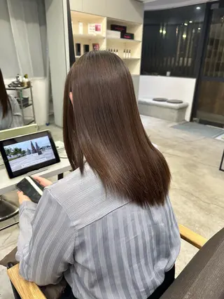 ミディアム パーマ ハイトーンカラー が絶対可愛い✨泰聖✨のヘアスタイル