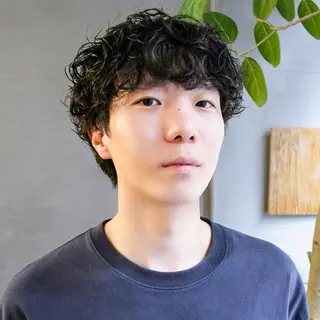 パーマ メンズ 藤川迅 曲がる縮毛矯正のヘアスタイル