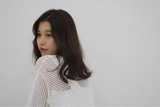 ミディアム 金 春江のヘアスタイル