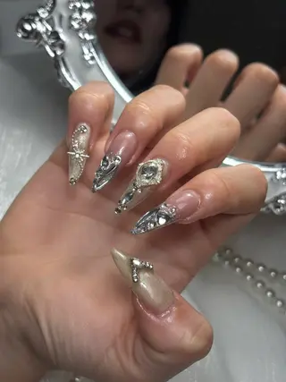 ネイル Sully Nail Labのネイルデザイン