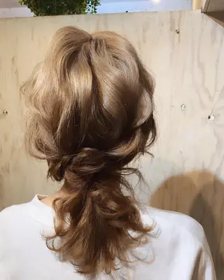 セミロング ヘアアレンジ 【カメレオン】 上村 祥子のヘアスタイル
