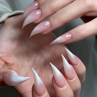 ネイル Sully Yunaのネイルデザイン