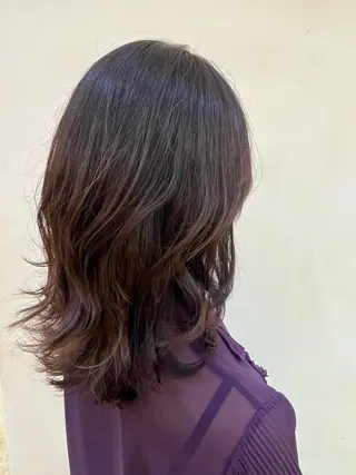 ロング ケアブリーチカラー 樋口 莉奈のヘアスタイル