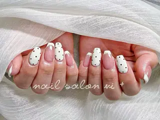 ネイル ✨Nailsalon Vi+✨のネイルデザイン
