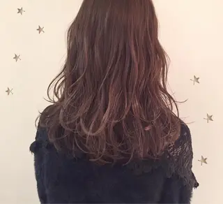 セミロング 市川 千夏のヘアスタイル