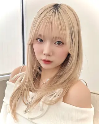 ロング 内海 美莱のヘアスタイル