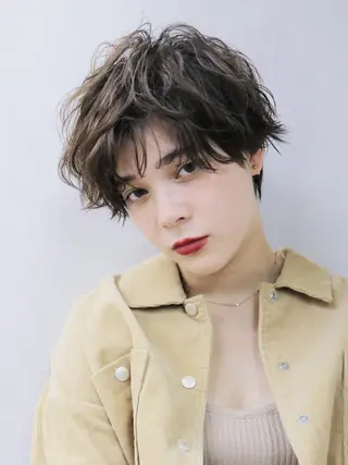 ショート カラー パーマ ヘアアレンジ ITbyALBUM 中野店のヘアスタイル