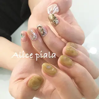 ネイル マツエク・マツパ M. Shihoのネイルデザイン
