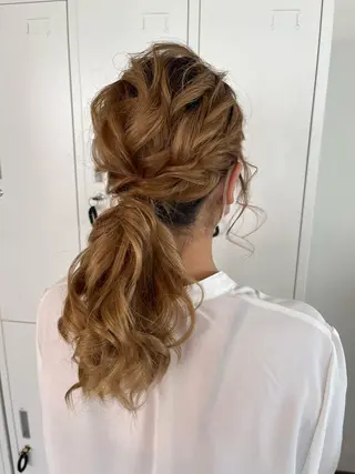 ロング ヘアアレンジ Emma ecole /栄/RIOのヘアスタイル