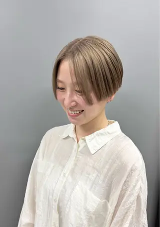 ショート カラー yuki watanabeのヘアスタイル