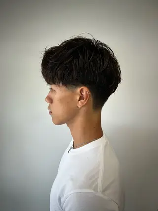 ショート メンズ 相澤 拳のヘアスタイル