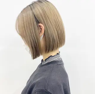 ショート カラー ヘアアレンジ KONOMI スタイリストのヘアスタイル