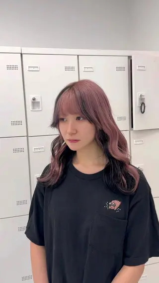 ロング カラー ヘアアレンジ ウルフカット×ハイ トーン職人🤍ゆうひのヘアスタイル