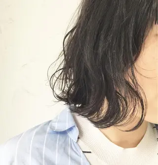 ショート カラー 脱!黒髪 ダブルカラー【上野】のヘアスタイル