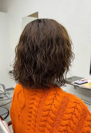 ミディアム パーマ 田口 莉奈のヘアスタイル