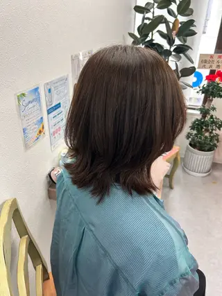 ミディアム カラー ambiance amiのヘアスタイル