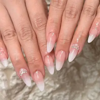 ショート 小川 柚香のネイルデザイン