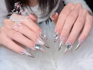 セミロング Linanail Nambaのマツエク・マツパデザイン