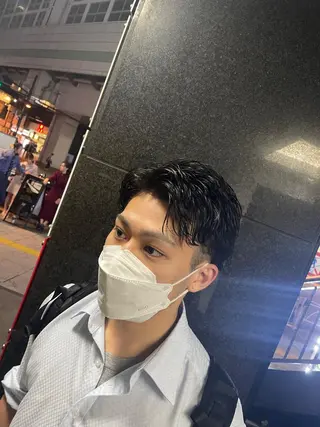 ミディアム 瀬波 秀行のヘアスタイル