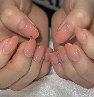 ミディアム ninabeauty 新宿のネイルデザイン