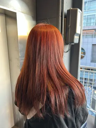 ロング カラー 滝本 和叶のヘアスタイル