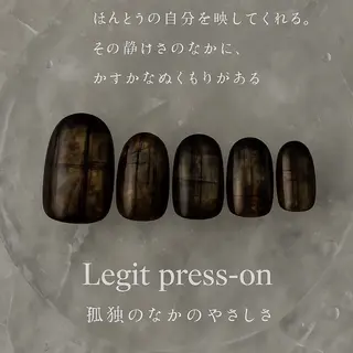 ネイル Legit nail salonのネイルデザイン