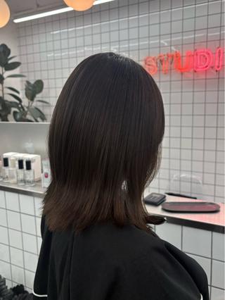 ミディアム カラー 🌟ゆりあ🌟 JILLSTUDIOのヘアスタイル