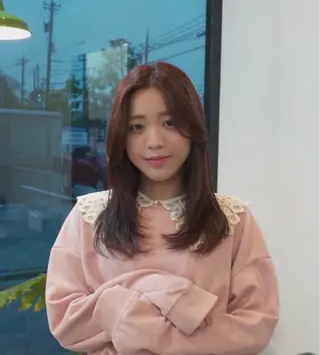 ロング キヨハラ リコのヘアスタイル