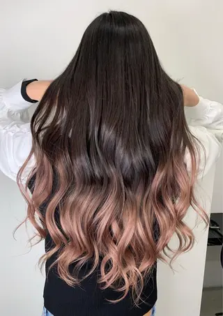 ロング 山田 絵里菜のヘアスタイル