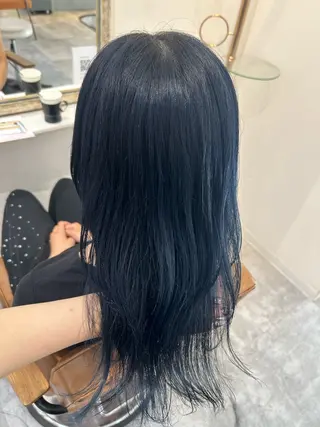 セミロング 西山 るいのヘアスタイル