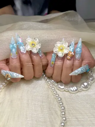 ミディアム YUME Nail Beautyのネイルデザイン
