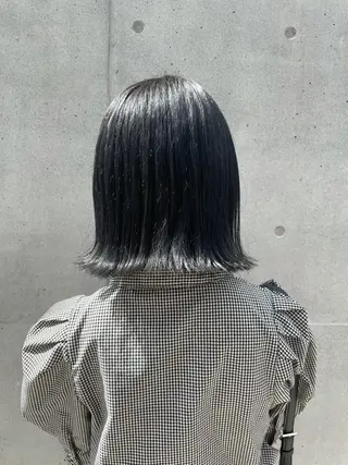 ミディアム 渋谷 留菜のヘアスタイル