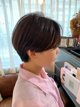 ショート カラー 安村 美奈のヘアスタイル