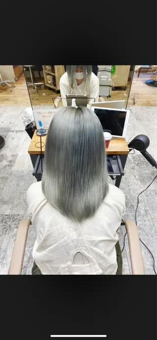 カラー 銀座/レイヤー 顔周りカット溝手優太のヘアスタイル