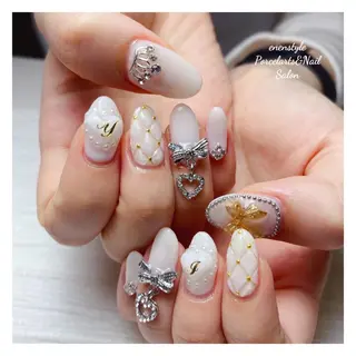 ミディアム ネイル 🐾enen style 🐾のネイルデザイン