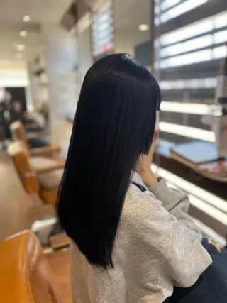 ロング カラー COLOR LABO かすみのヘアスタイル