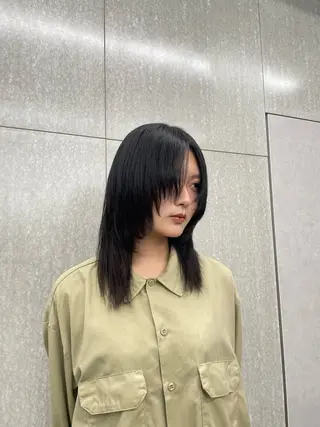 ミディアム レイヤーカット 🌺RYOKOのヘアスタイル