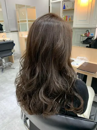 ロング カラー ヘアアレンジ 髪質改善🩵艶髪 ストレート🩵山口のヘアスタイル