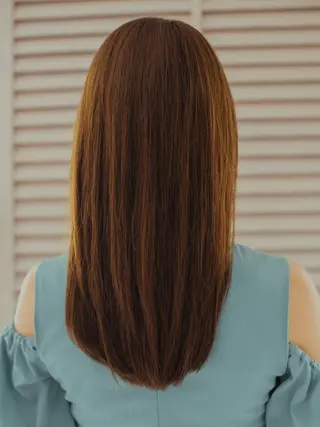 カラー 💜堀 有紀💜のヘアスタイル