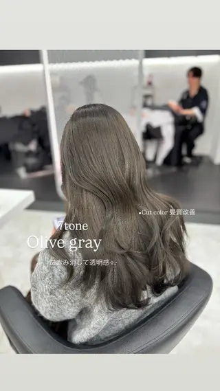 セミロング カラー 抜け感レイヤー︴ ニュアンスカラーのヘアスタイル