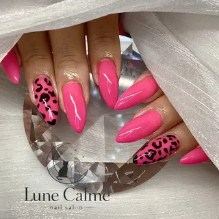 ネイル Lune Calmeのネイルデザイン