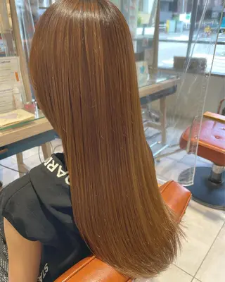 ロング NATSUMI AR.MARAのヘアスタイル